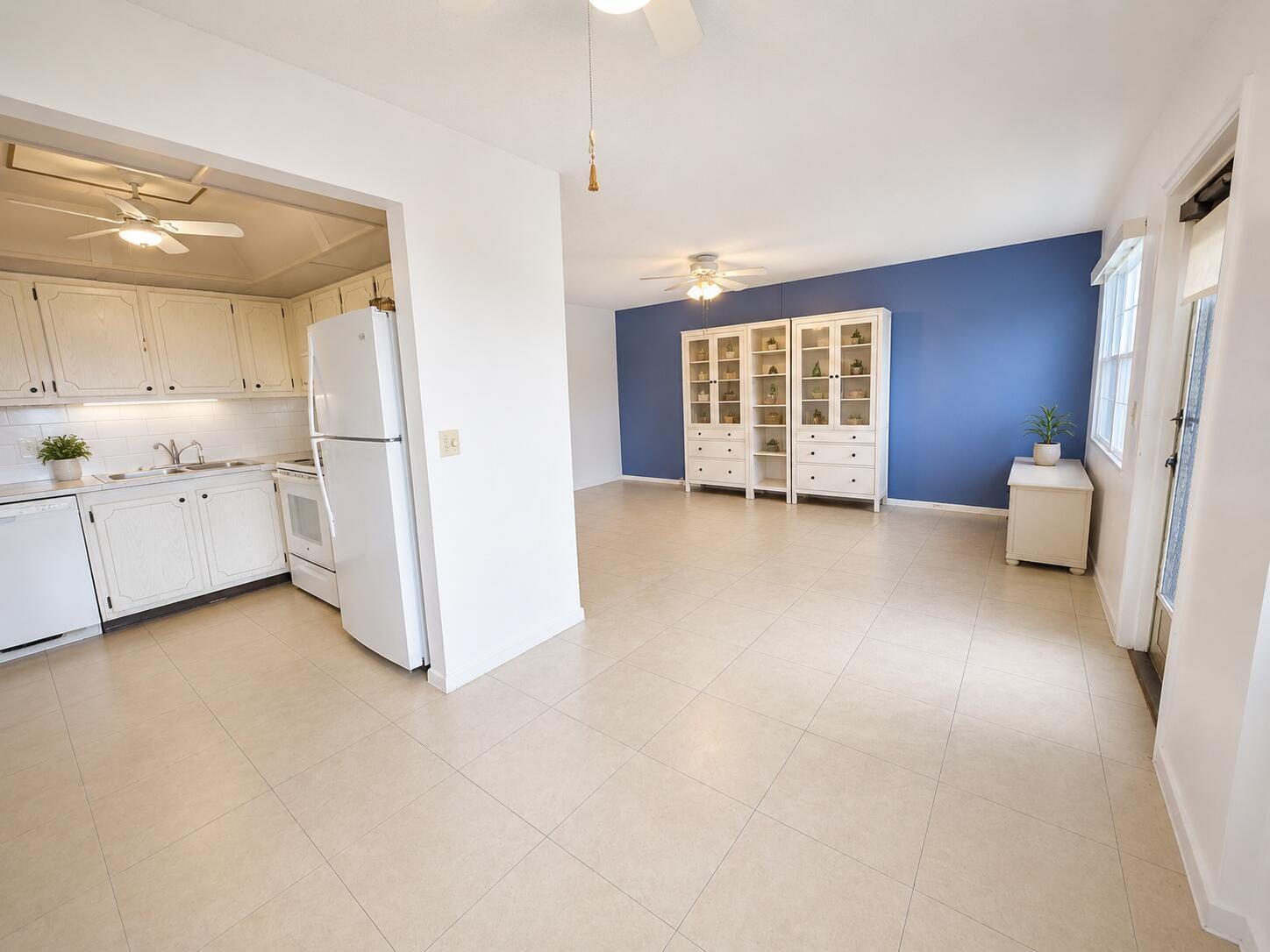 234 CHATHAM L — photo 3