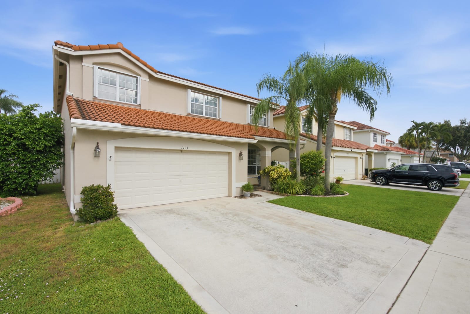 7723 THORNLEE Drive — photo 4