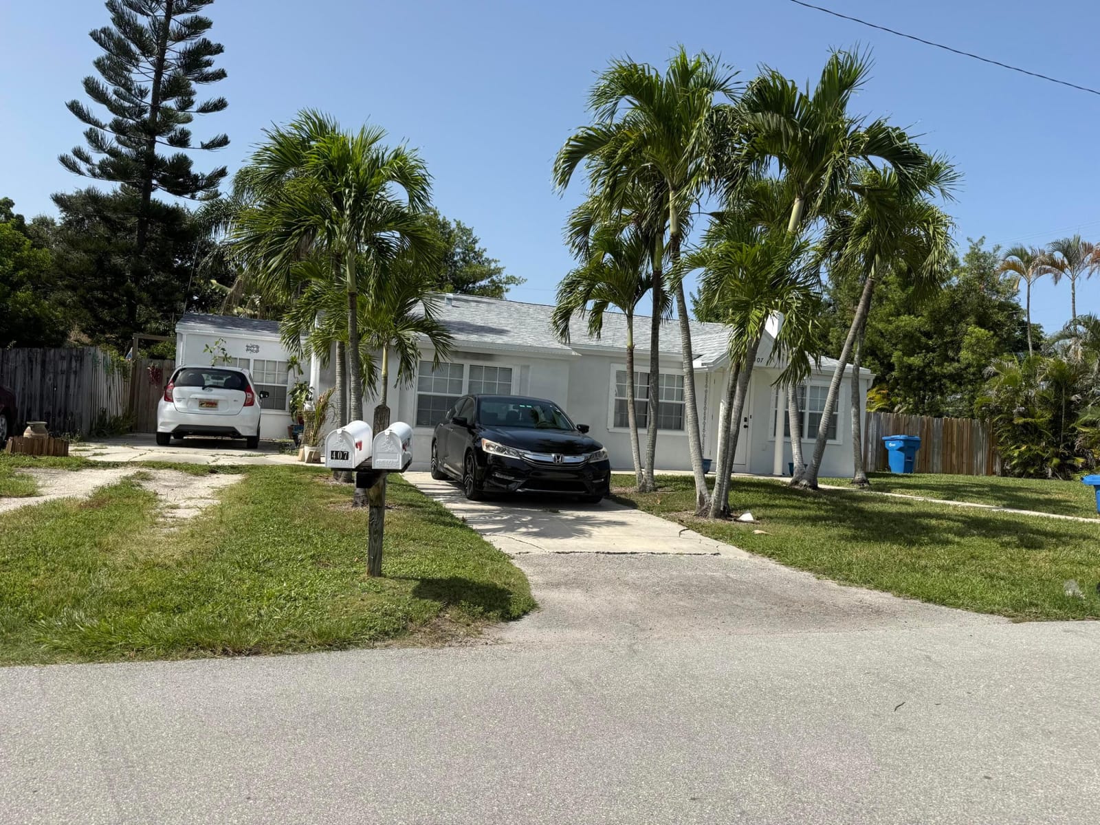 407 W Palm Street — photo 1