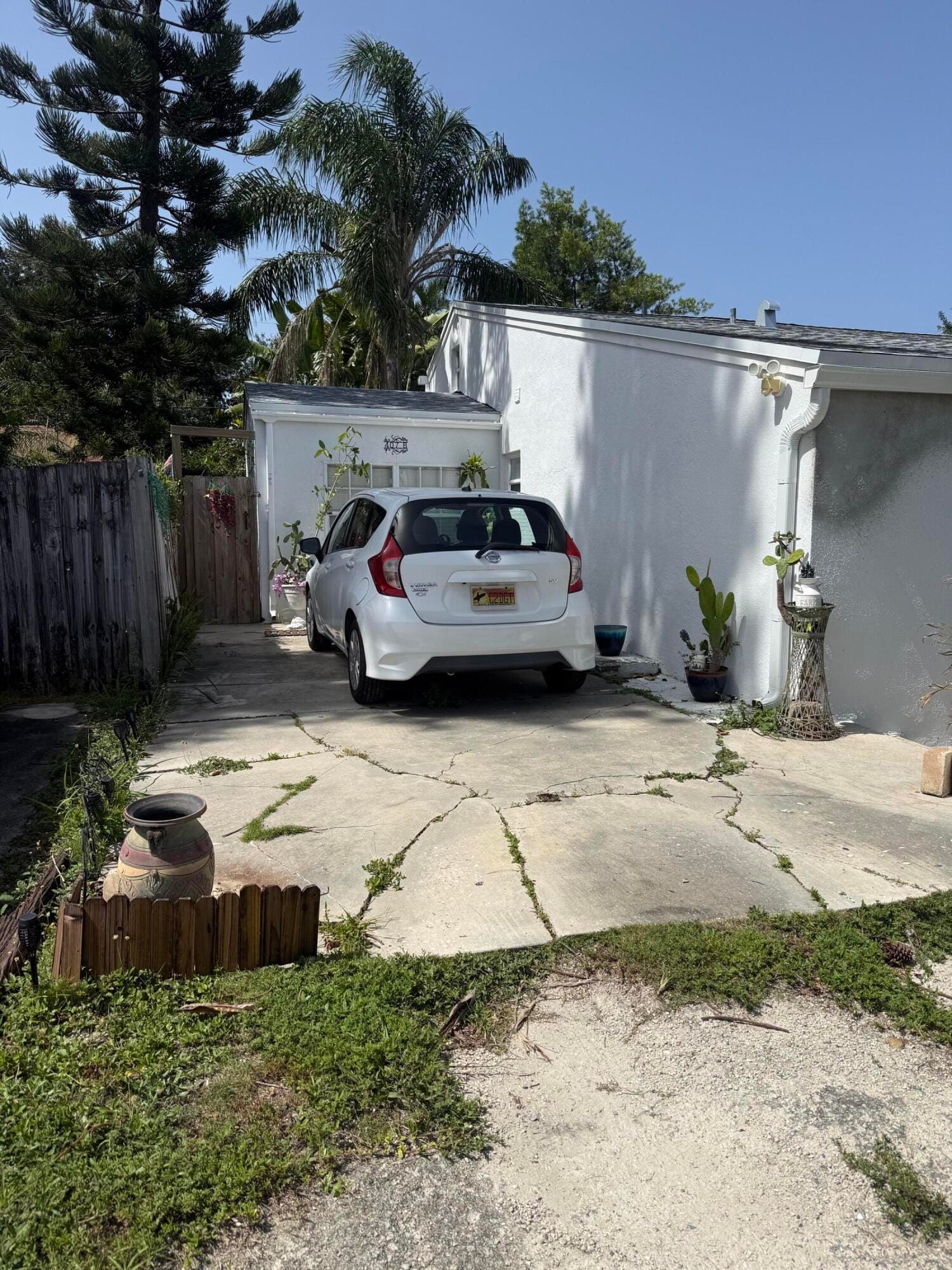 407 W Palm Street — photo 2