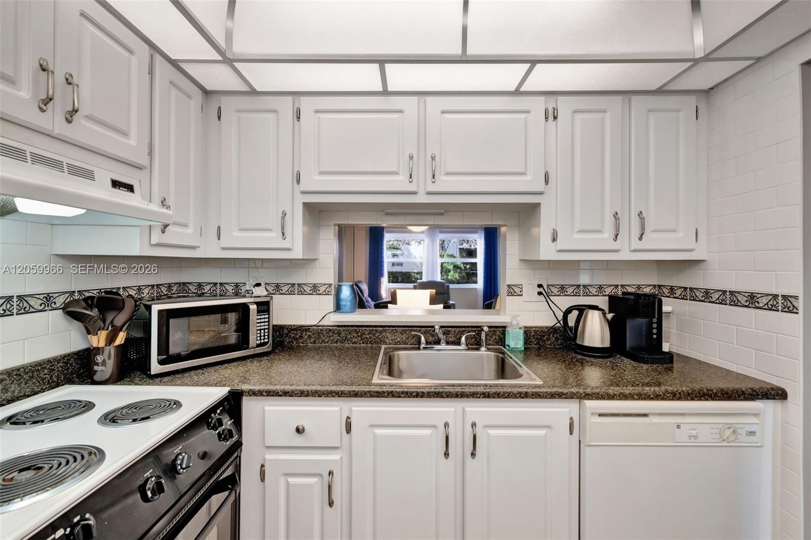 3431 NW 50th Avenue 113, Lauderdale Lakes, FL 33319 photo 15