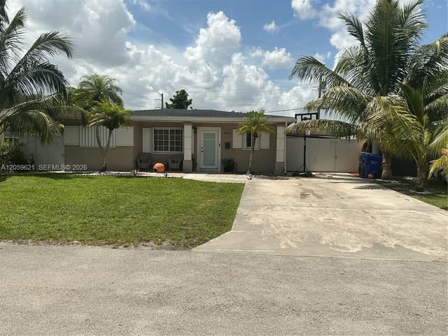 6404 Grant Court, sold in ZIP 33024, Hollywood, FL