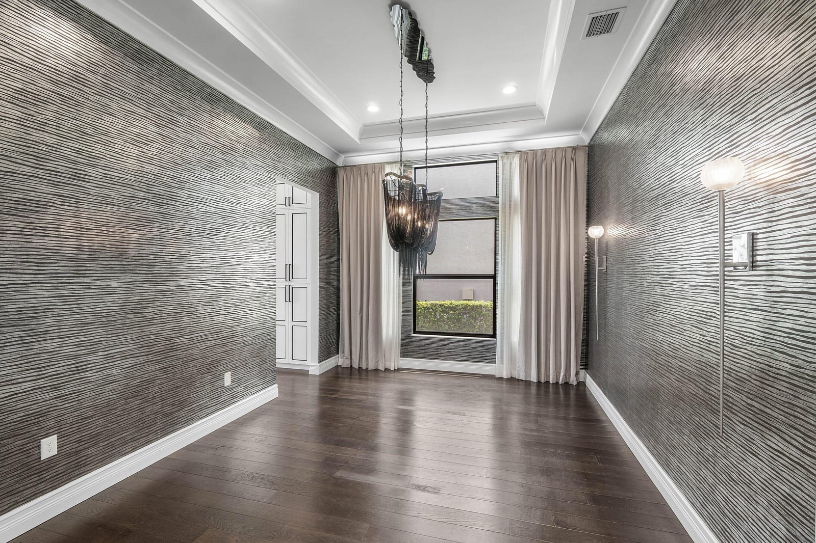 9747 Vitrail Lane — photo 8