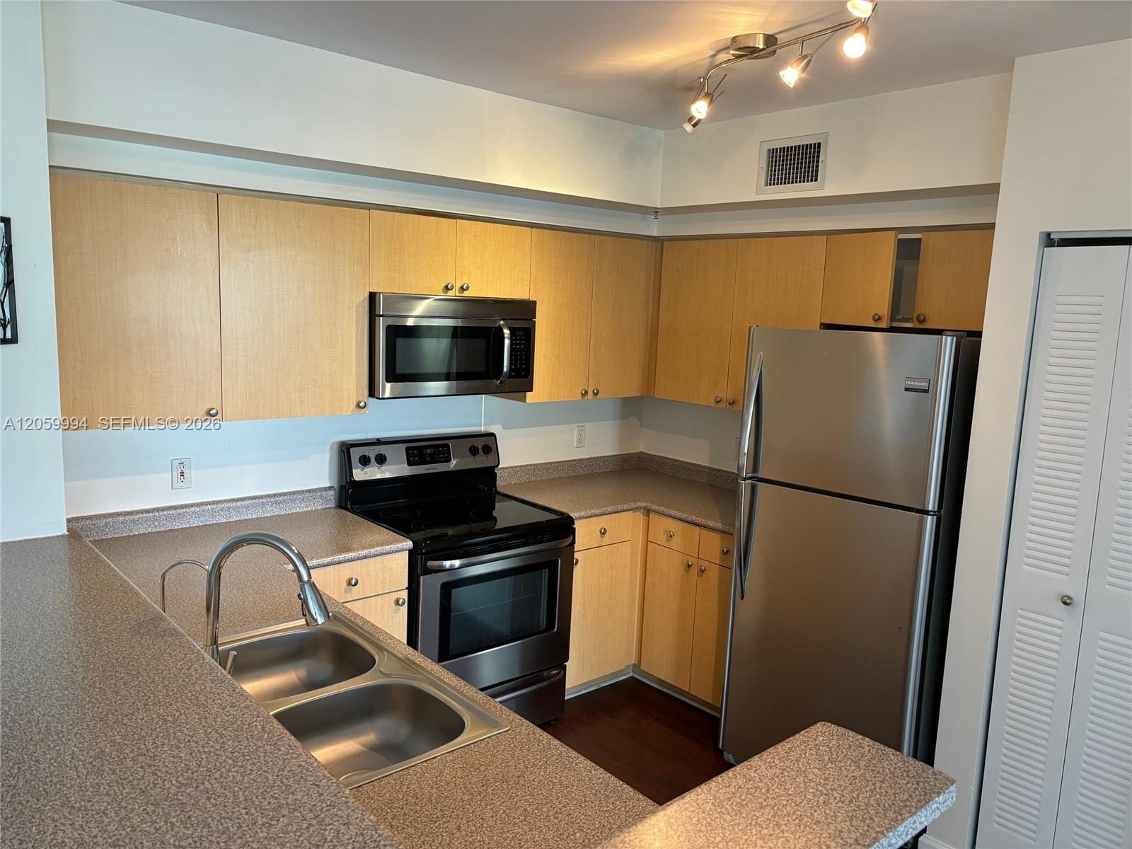 1919 Van Buren Street 414A, Hollywood, FL 33020 photo 5