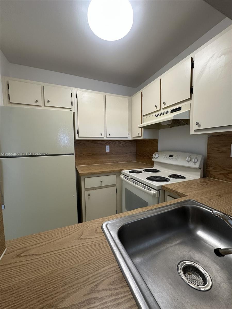 2046 W Flagler Street 409 — photo 7