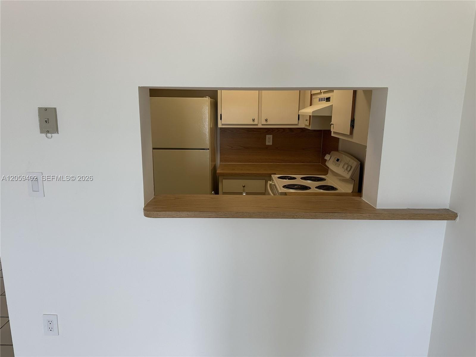 2046 W Flagler Street 409 — photo 8