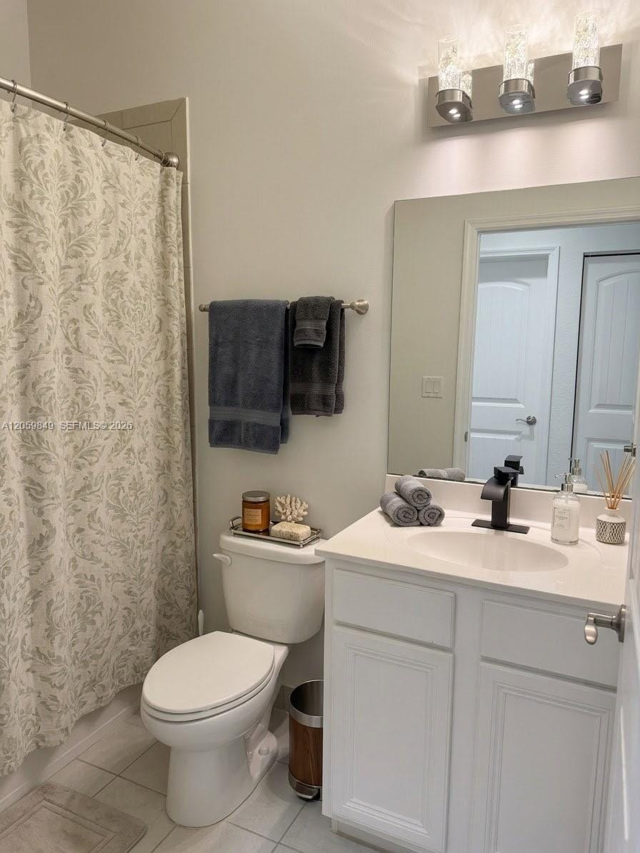 1091 NW 33rd Court — photo 7