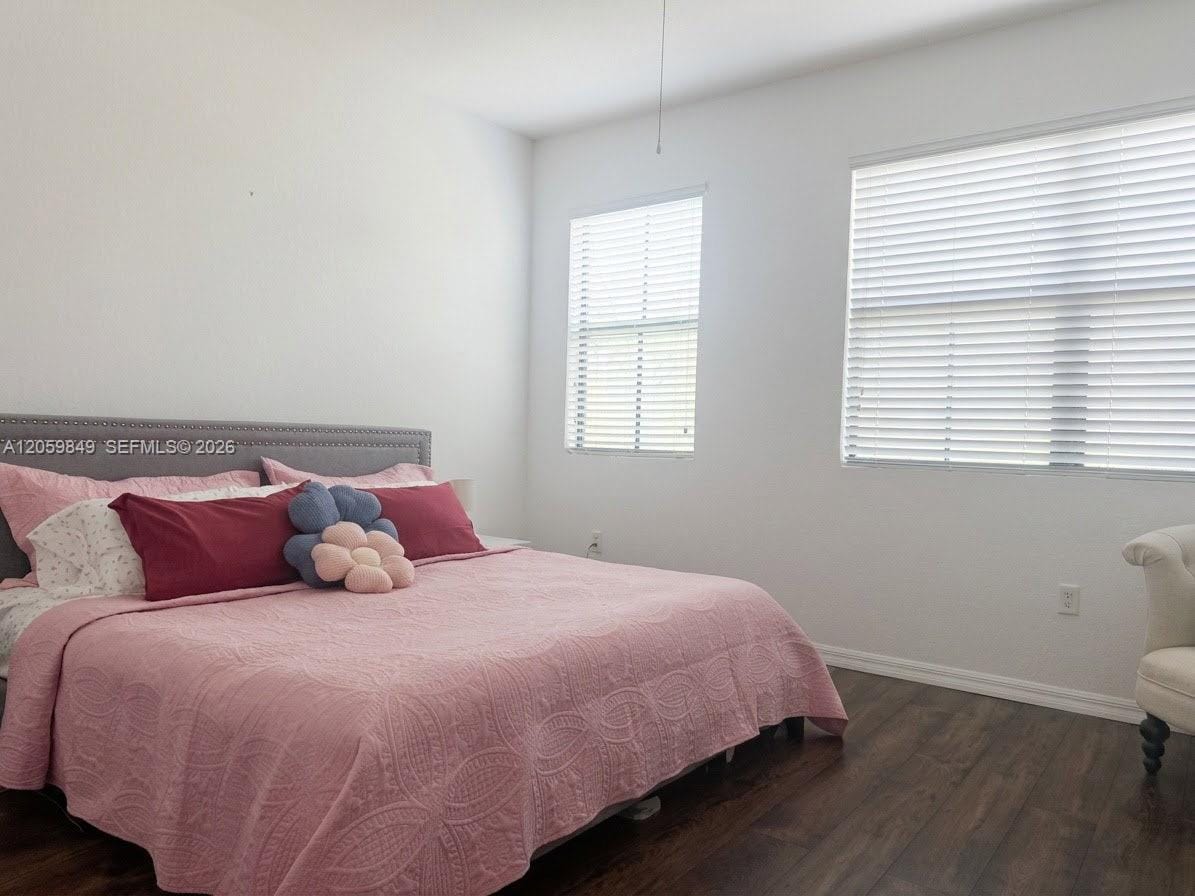 1091 NW 33rd Court — photo 8