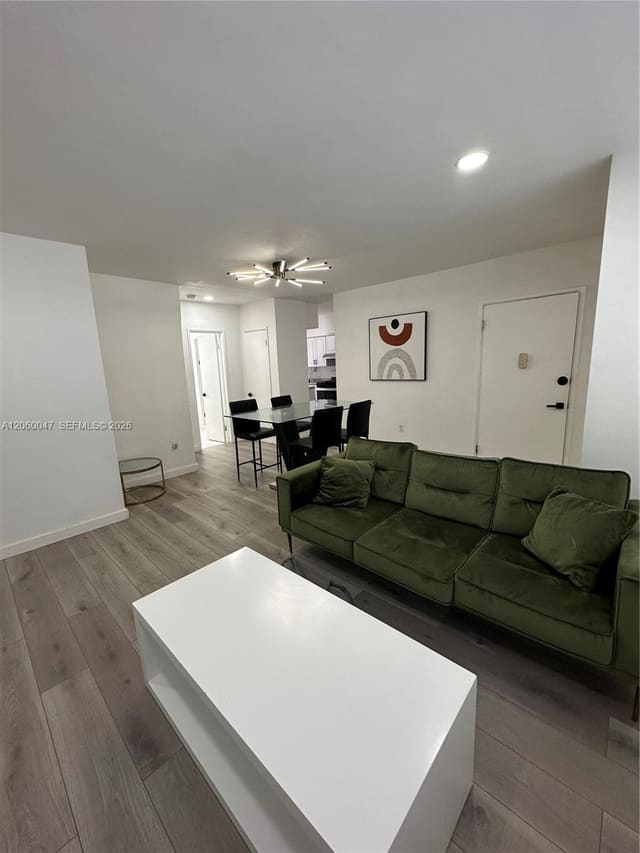 316 Surfside Boulevard 1, Surfside, FL 33154