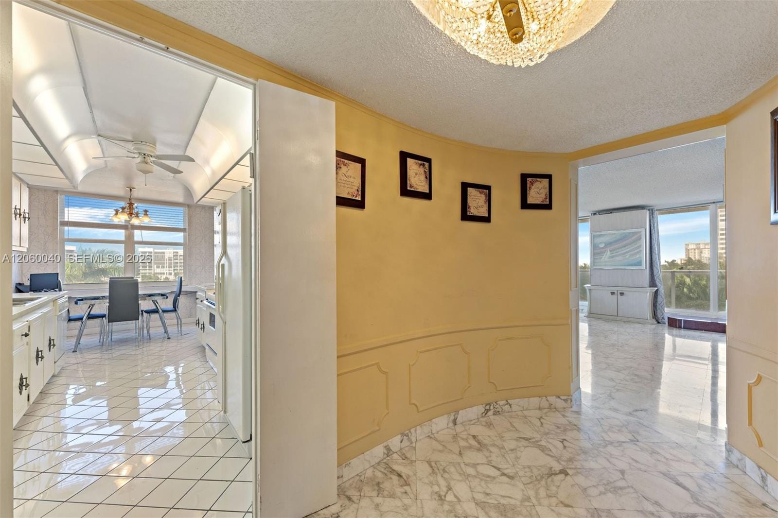 2751 S Ocean Drive 501N