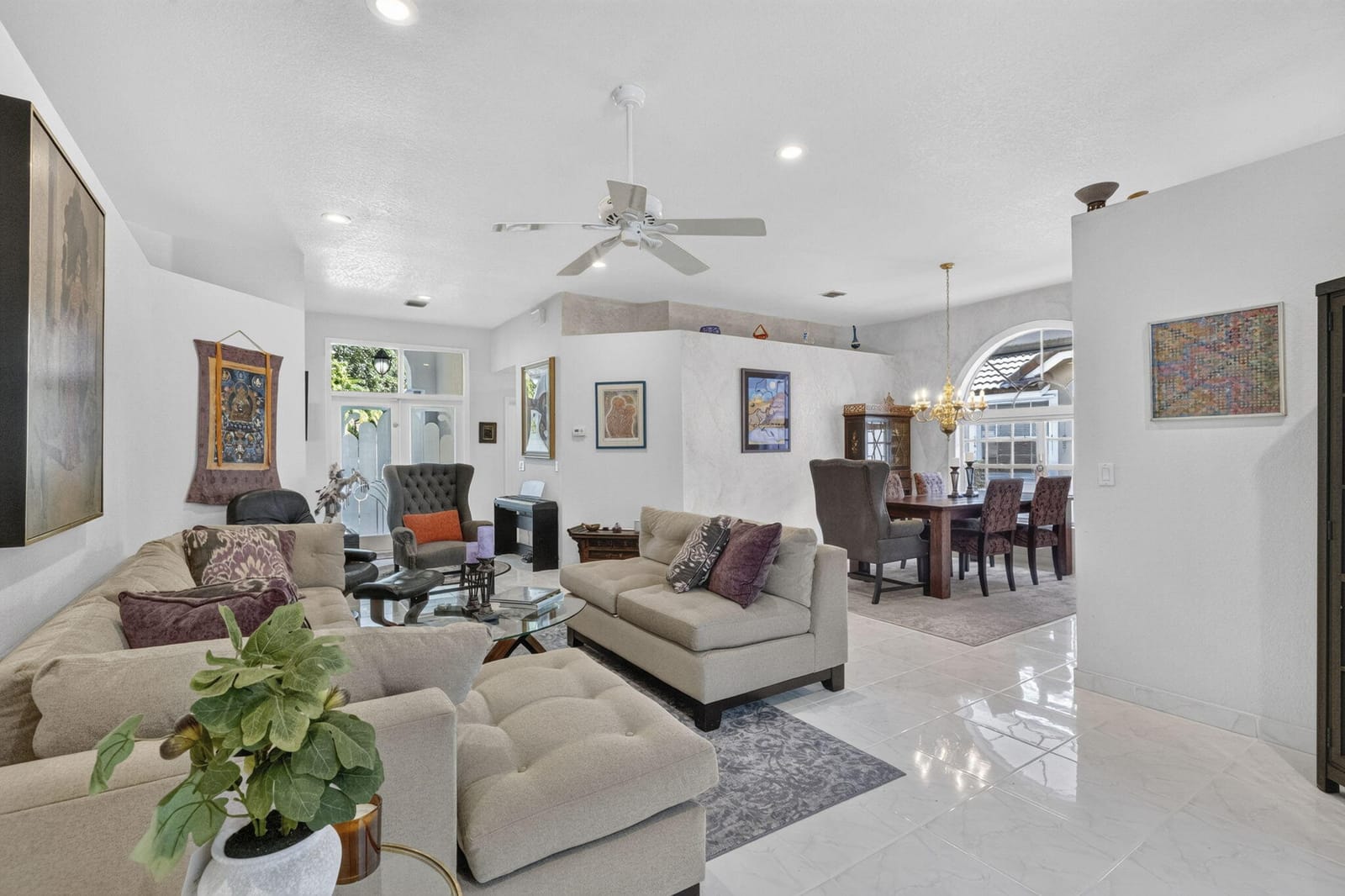 11728 HIGHLAND Place — photo 8
