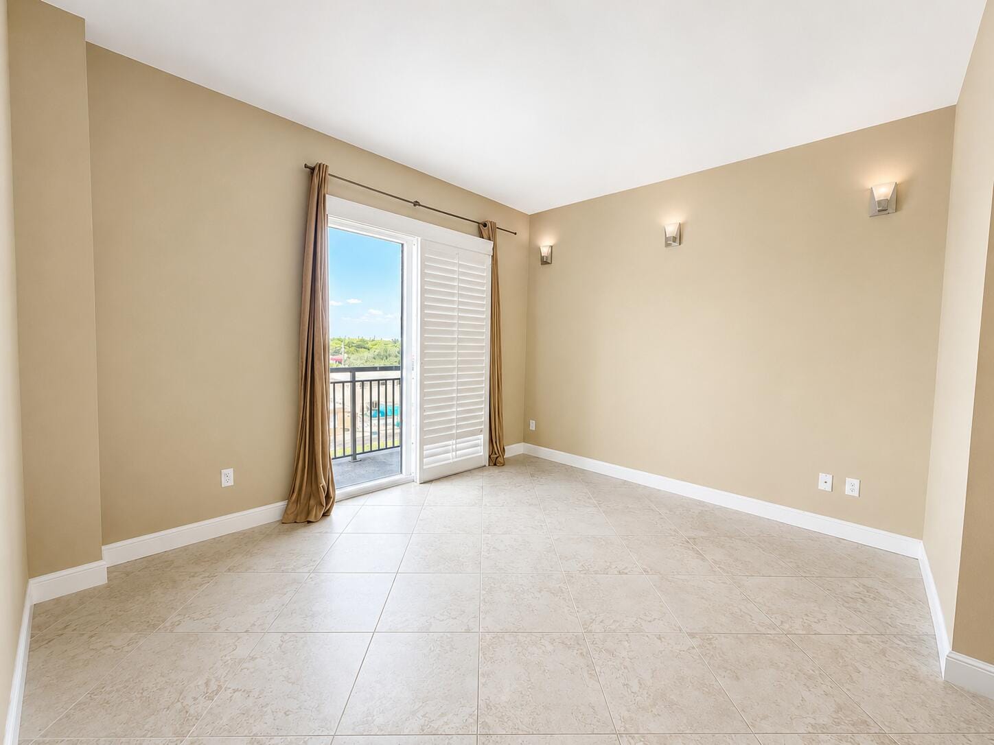 2625 NE 14th Avenue NE 406 — photo 12