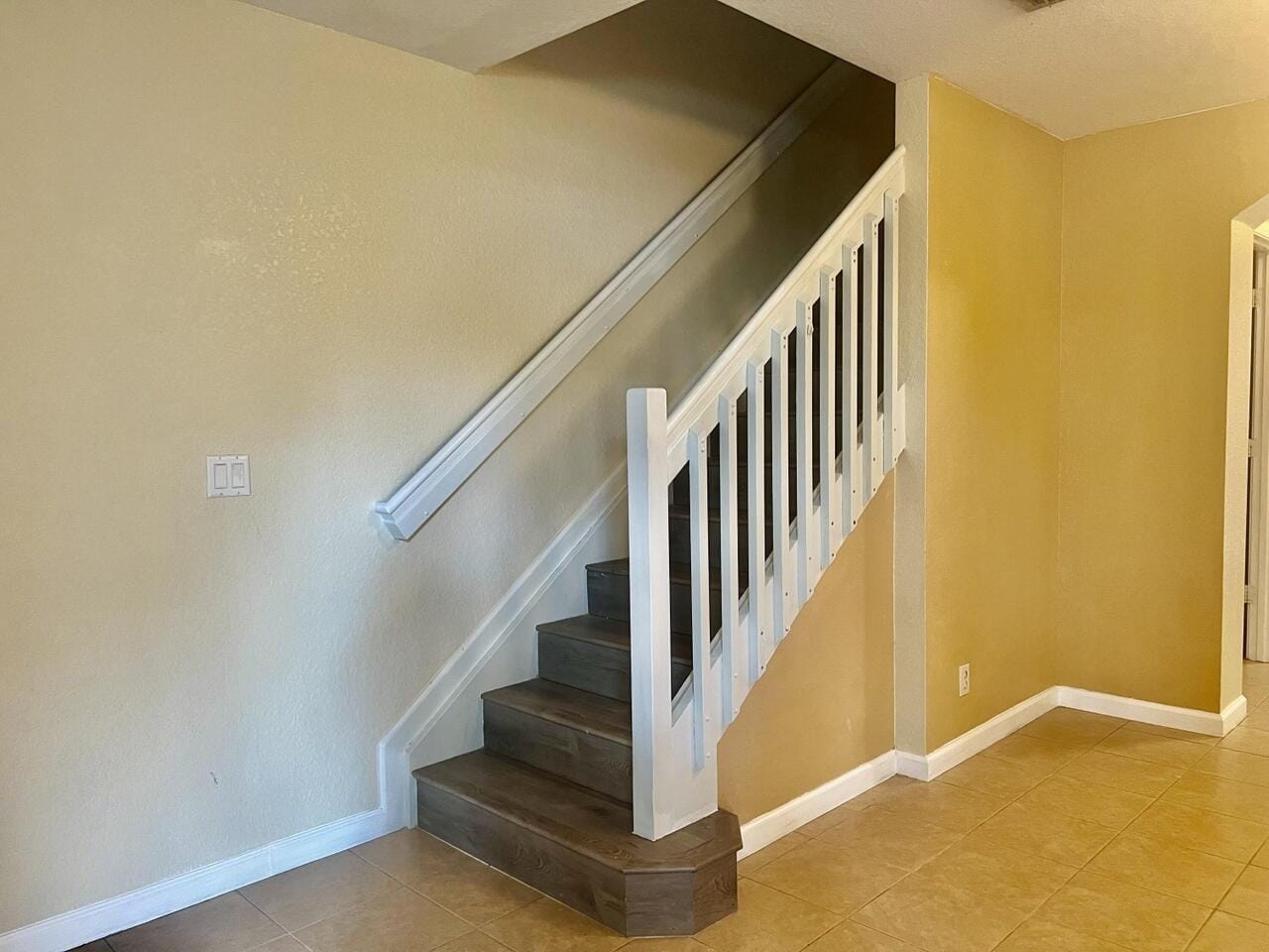 2920 HIDDEN HILLS Road 1304 — photo 2