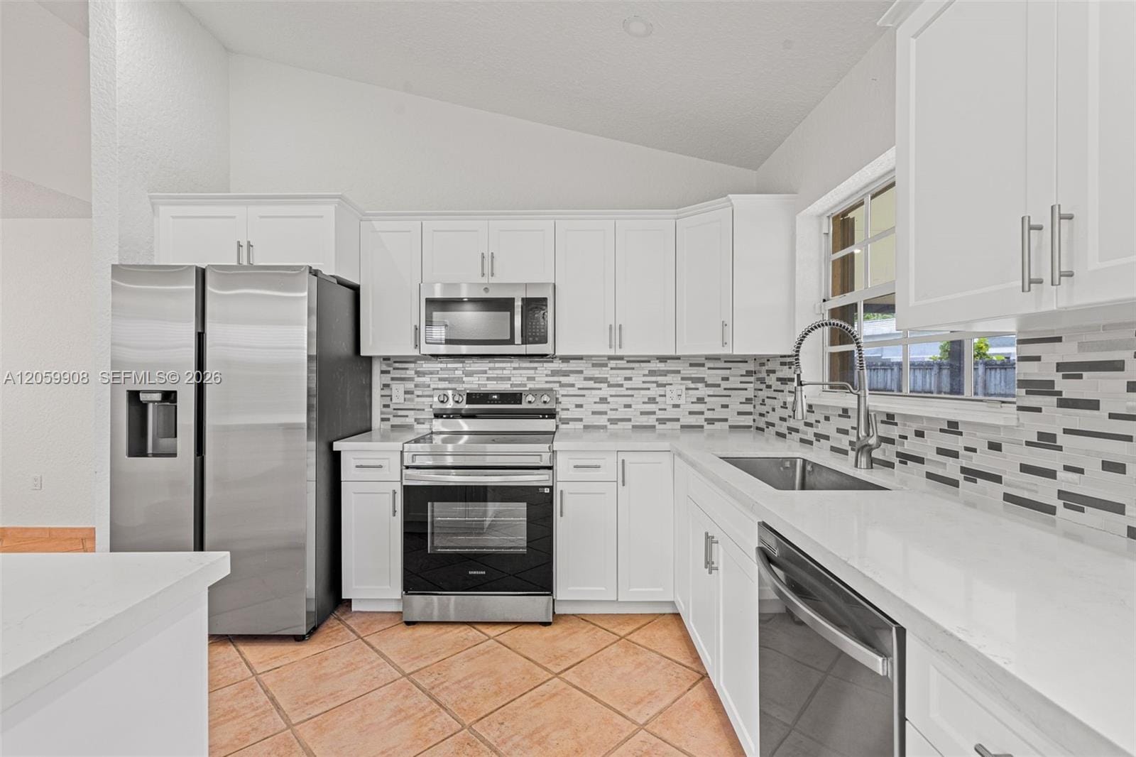 14242 SW 46th Terrace, Miami, FL 33175 photo 17