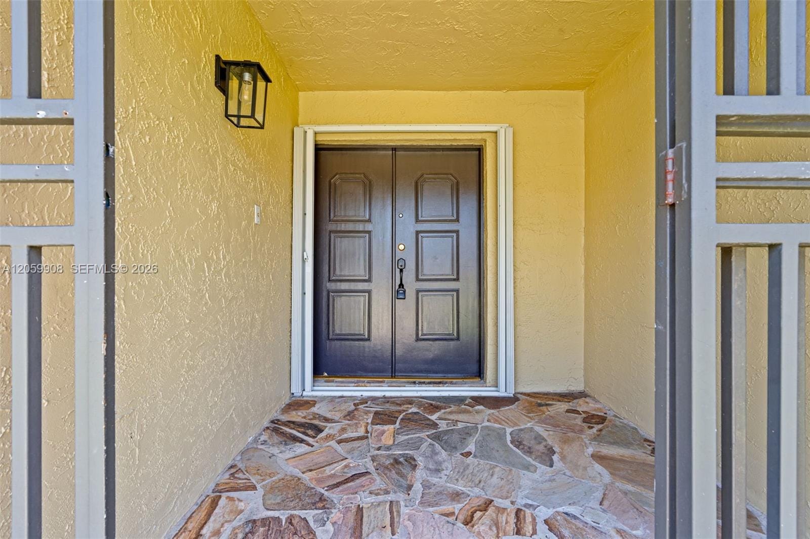 14242 SW 46th Terrace — photo 3