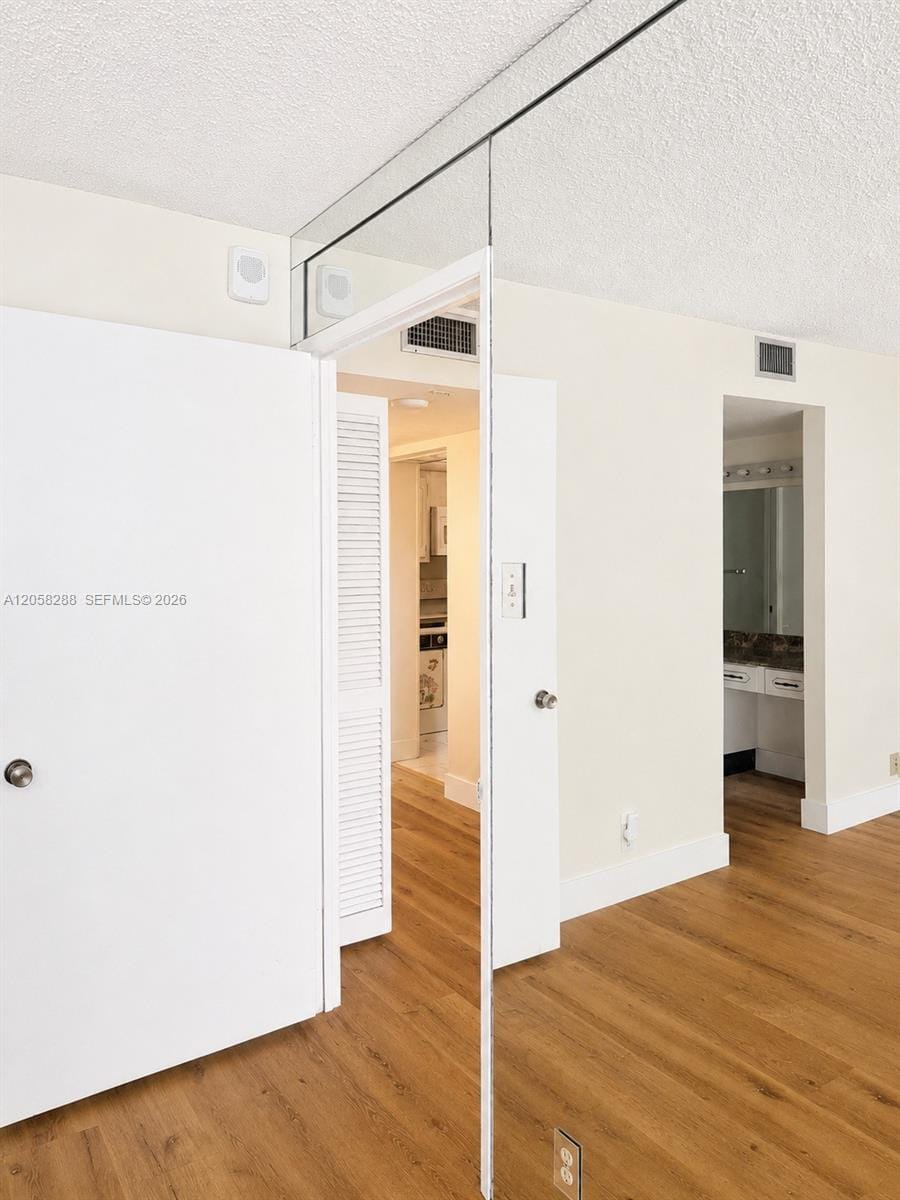 1865 Brickell Avenue A1802 — photo 3