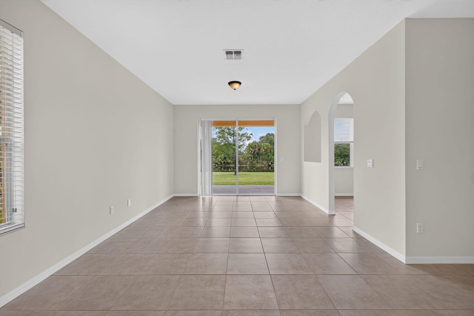 9810 SW Eastbrook Circle — photo 3