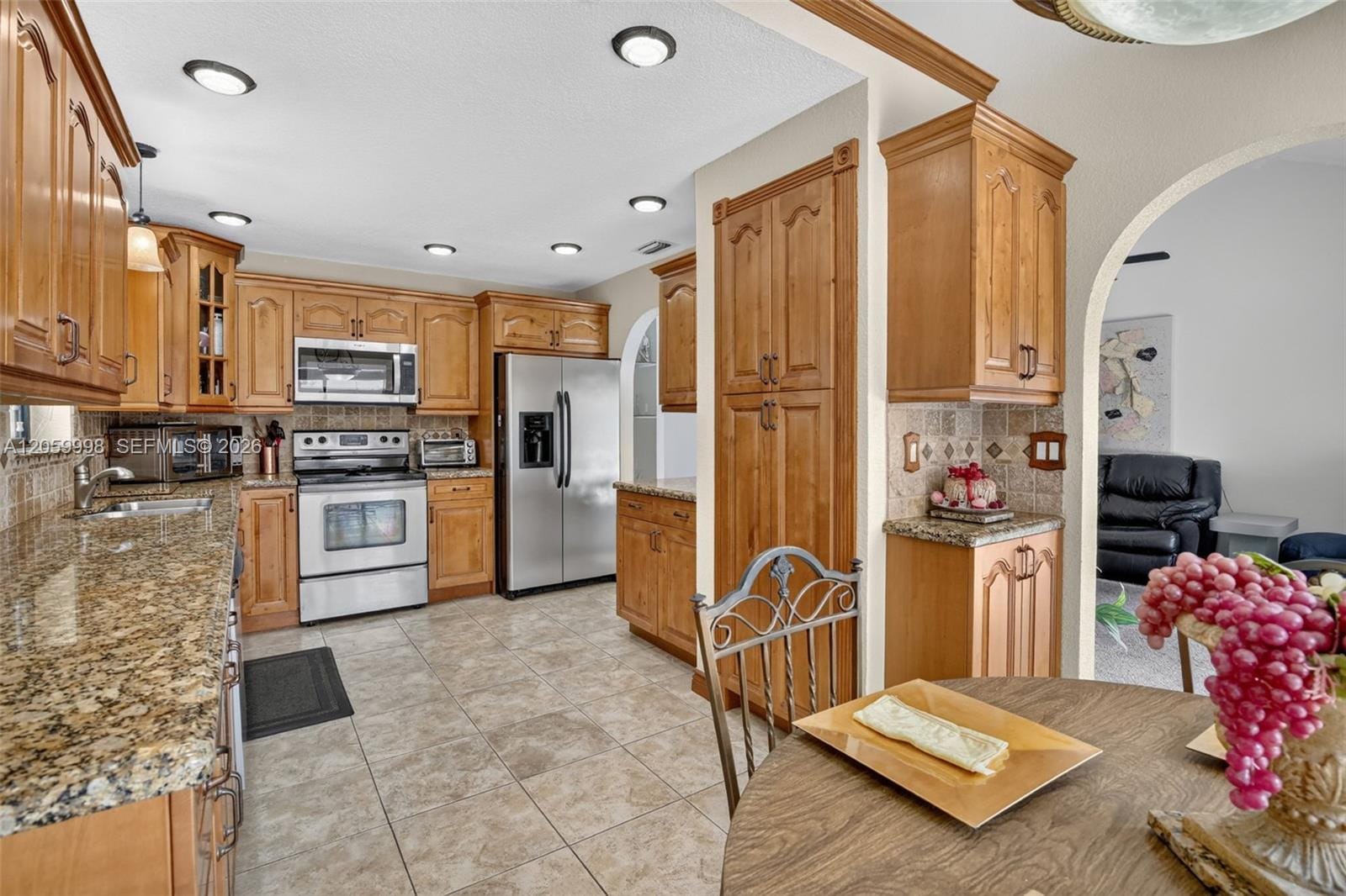 11584 Waterford Court, Cooper City, FL 33026 photo 13