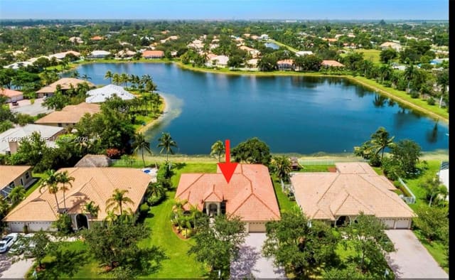 16247 Erie Place, sold in ZIP 33331, Davie, FL
