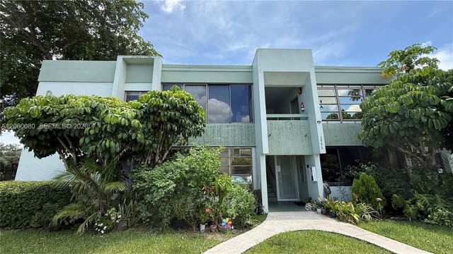 3992 N Pine Island Road 2A, Pebble Springs Condominiu, Sunrise, FL