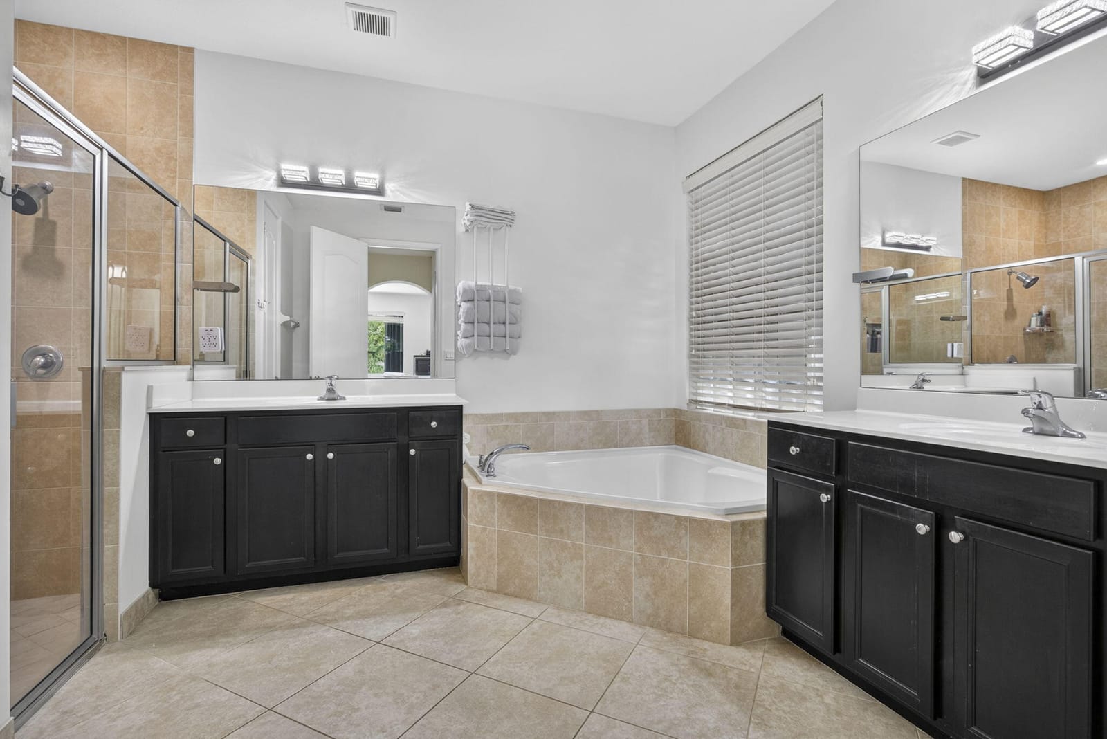 4577 Willow Run Way — photo 8
