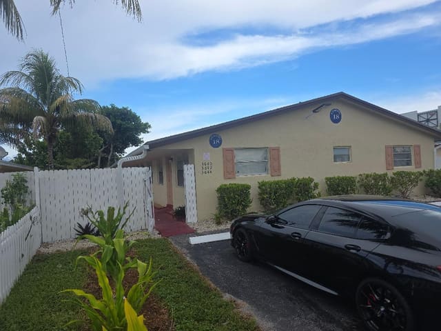 3640 NE 1st Avenue 2, Oakland Park, FL 33334