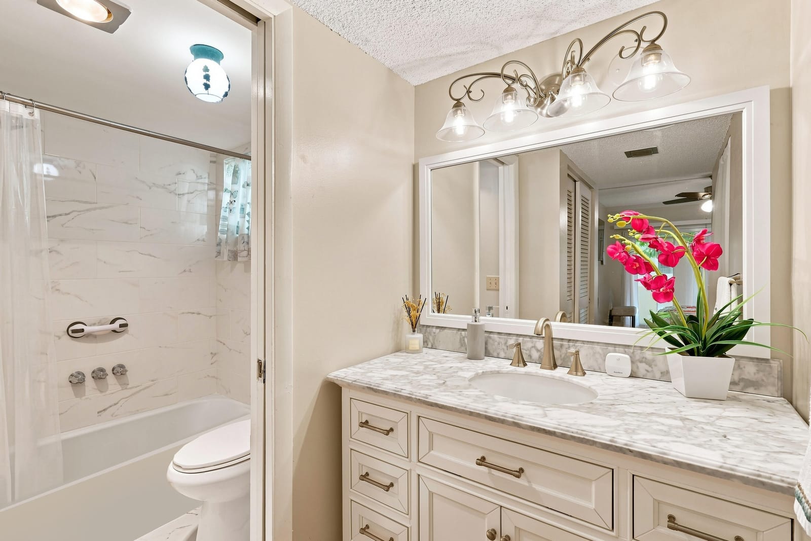 2532 Boundbrook Drive S 107, Palm Springs, FL 33406 photo 15