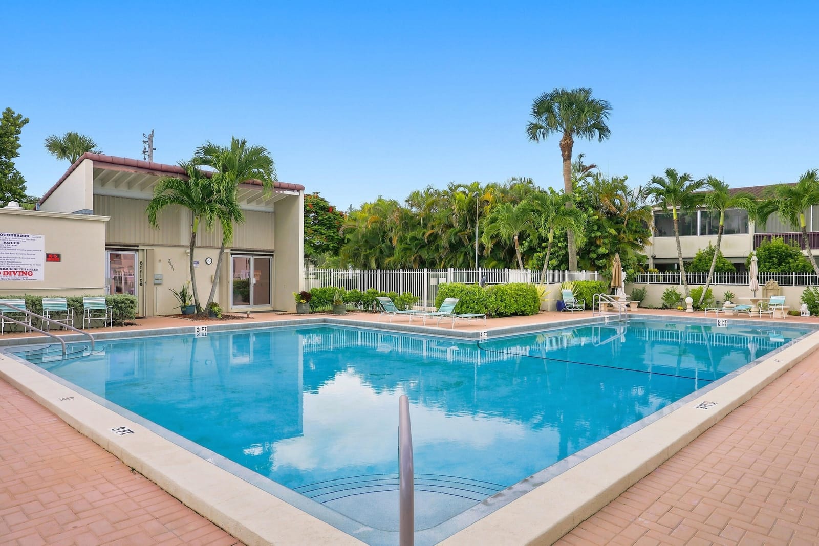 2532 Boundbrook Drive S 107, Palm Springs, FL 33406 photo 29