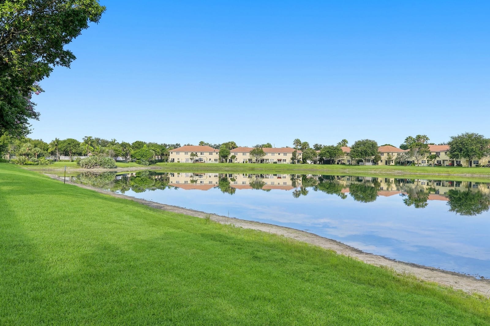 1138 Imperial Lake Road, Lake Belvedere Estates, FL 33413 photo 15