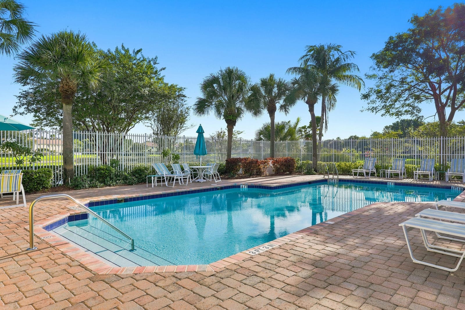 1138 Imperial Lake Road, Lake Belvedere Estates, FL 33413 photo 16