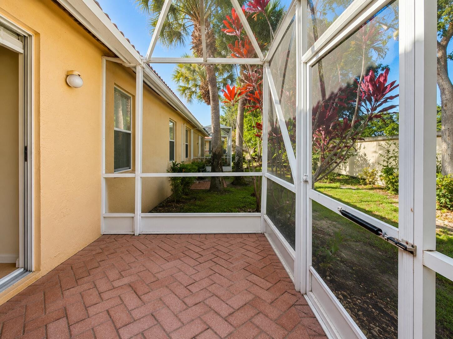 12598 Crystal Pointe Drive B, Boynton Beach, FL 33437 photo 20