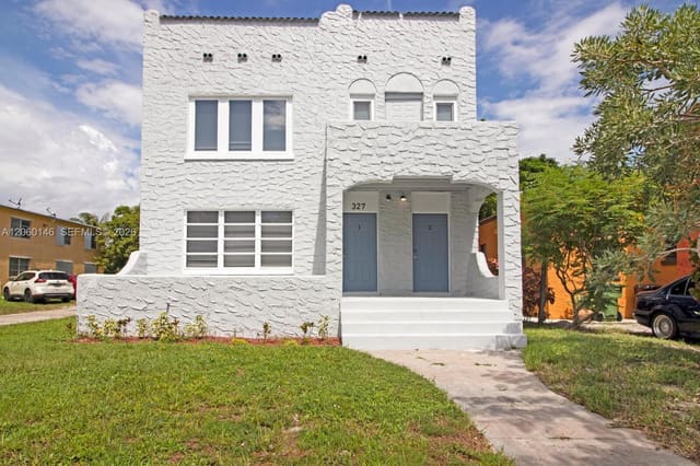 327 SW 20th Street 2, Fort Lauderdale, FL 33315