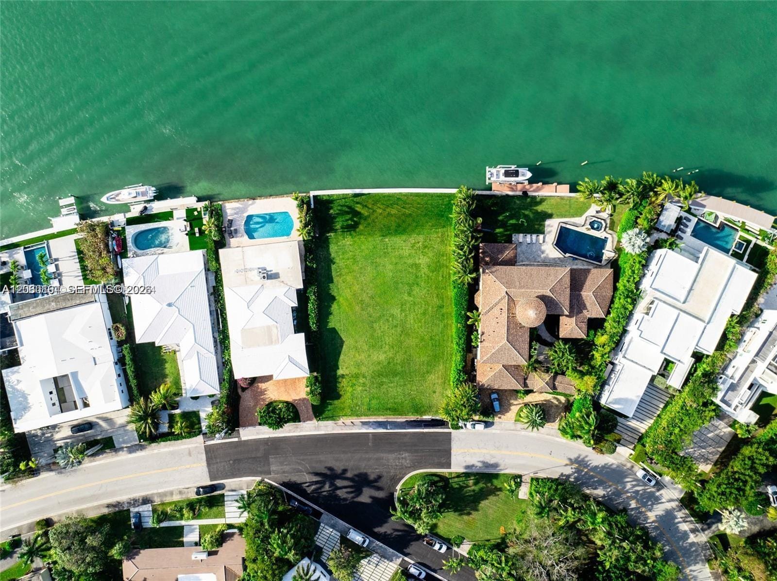 Sold home at 10312 W Broadview Drive, Bay Harbor Islands, FL 33154