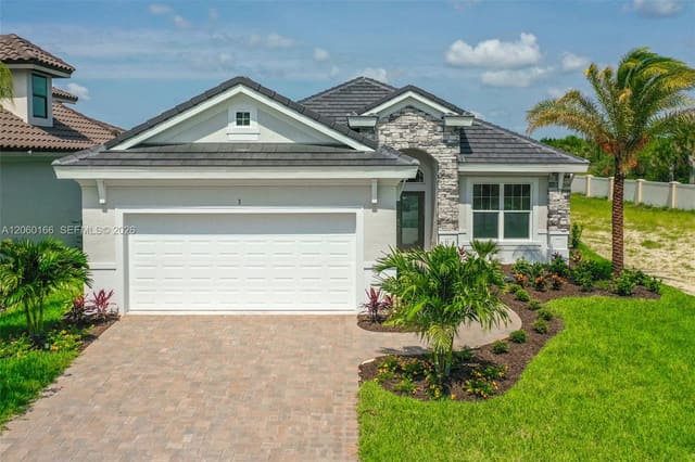 3 Rio Vista Drive, Palm Coast, FL 32137