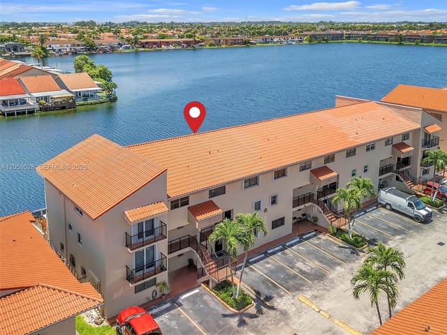 5530 W 26th Court 102, sold in ZIP 33016, Miami Lakes, FL