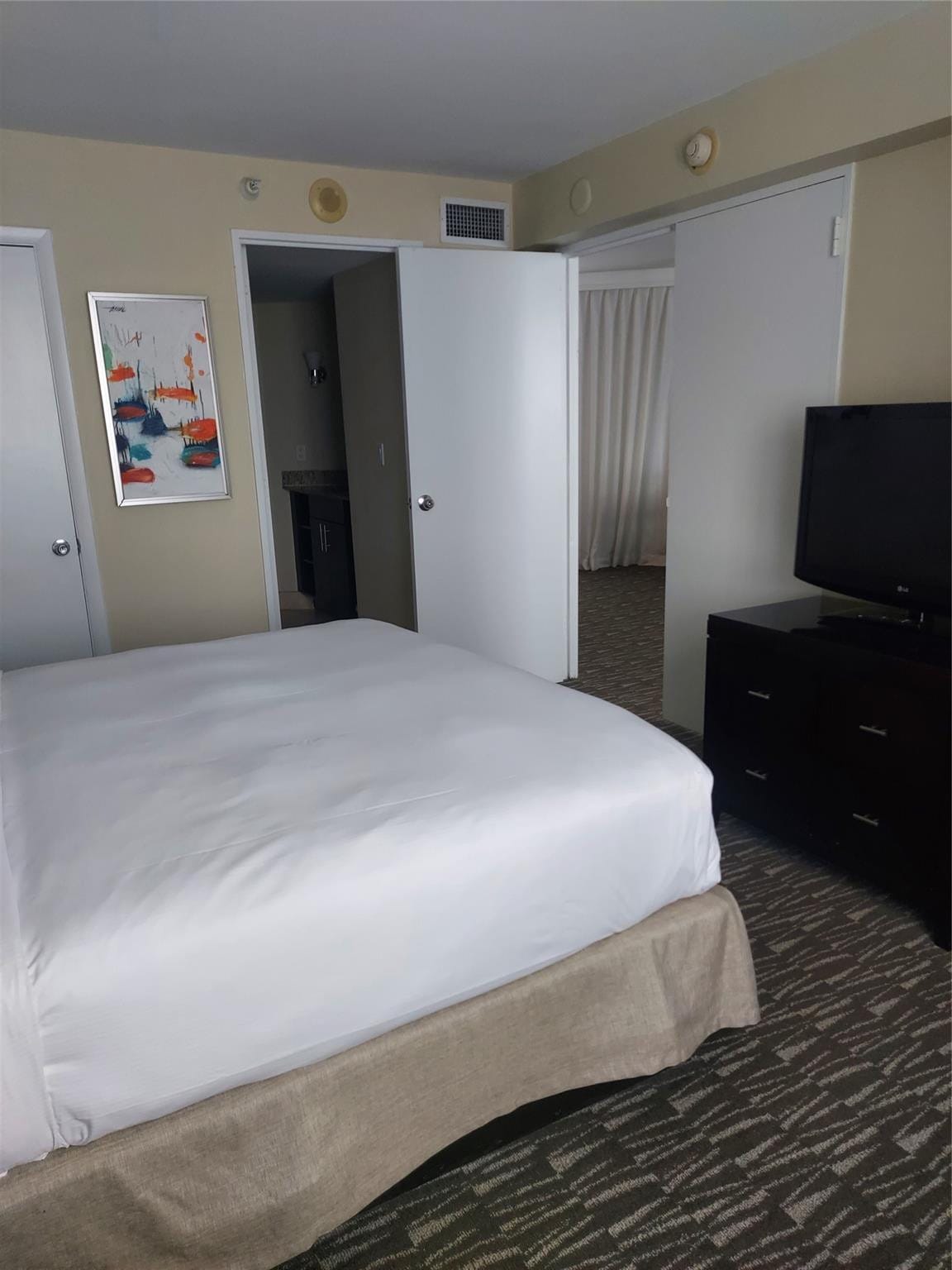 2670 E SUNRISE Boulevard 301, Fort Lauderdale, FL 33304 photo 19