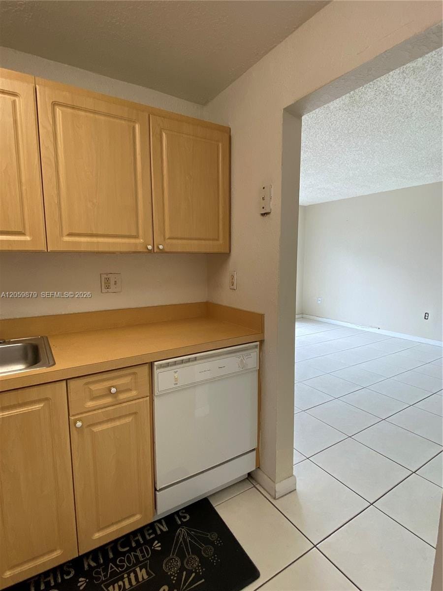 9350 Fontainebleau Boulevard 602, Miami, FL 33172 photo 13