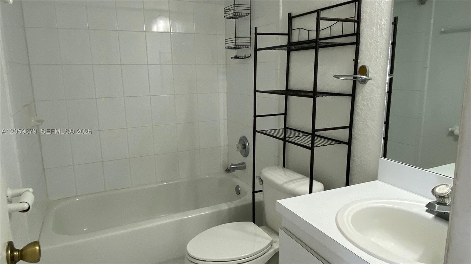 9350 Fontainebleau Boulevard 602, Miami, FL 33172 photo 14