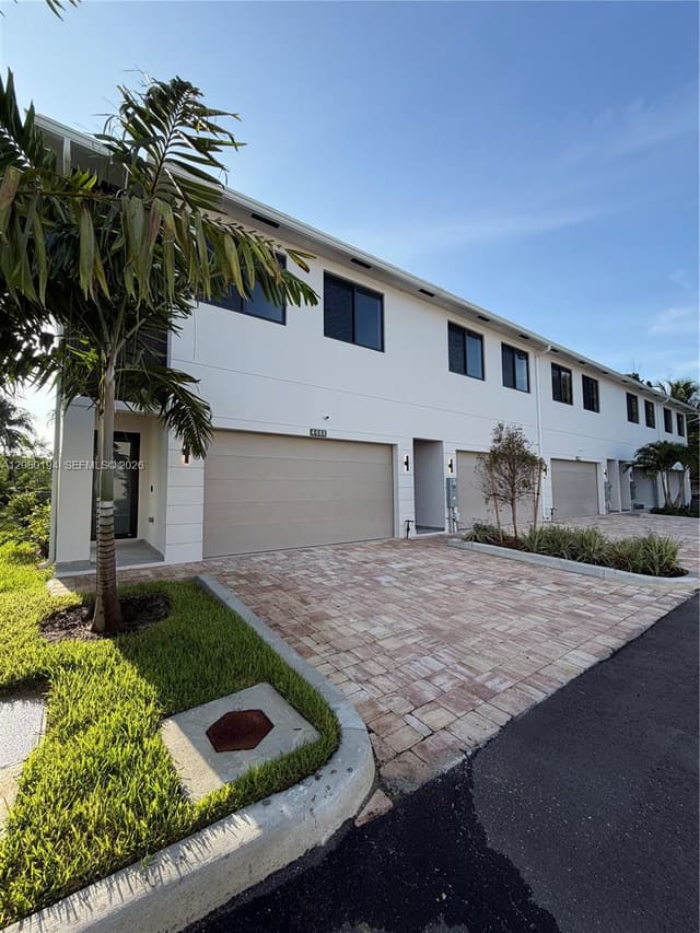 4664 SW 32nd Avenue 4664, Dania Beach, FL 33312