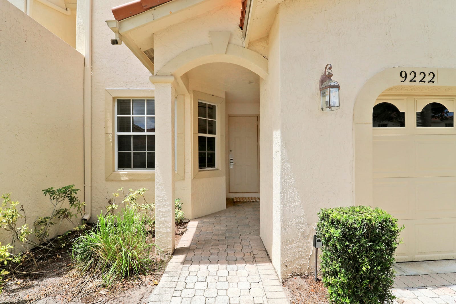 9222 Wentworth Lane — photo 3