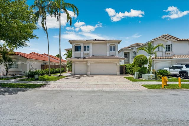 10865 NW 73rd Terrace, Doral, FL 33178