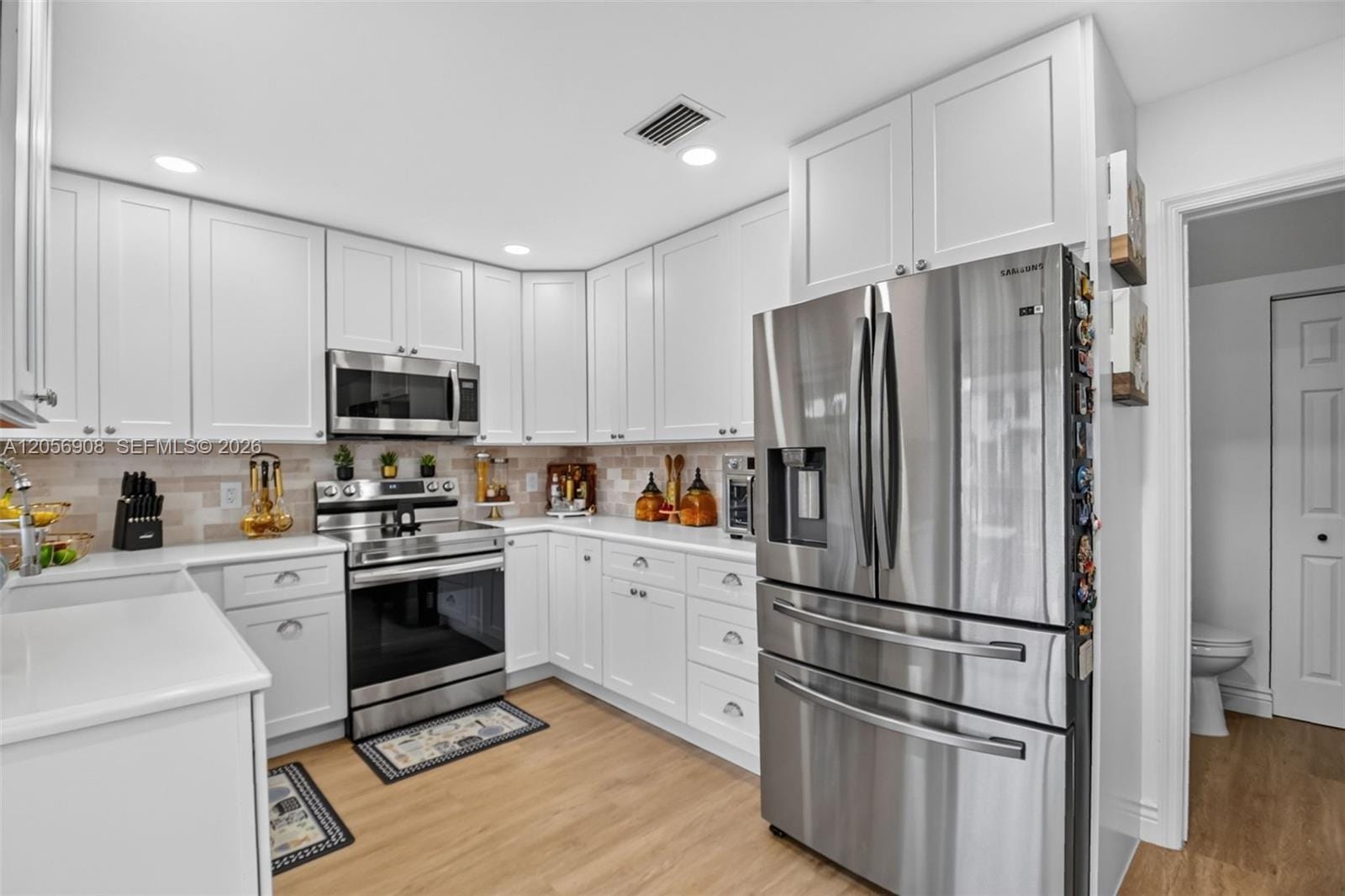 802 Landings Boulevard, Greenacres, FL 33413 photo 14