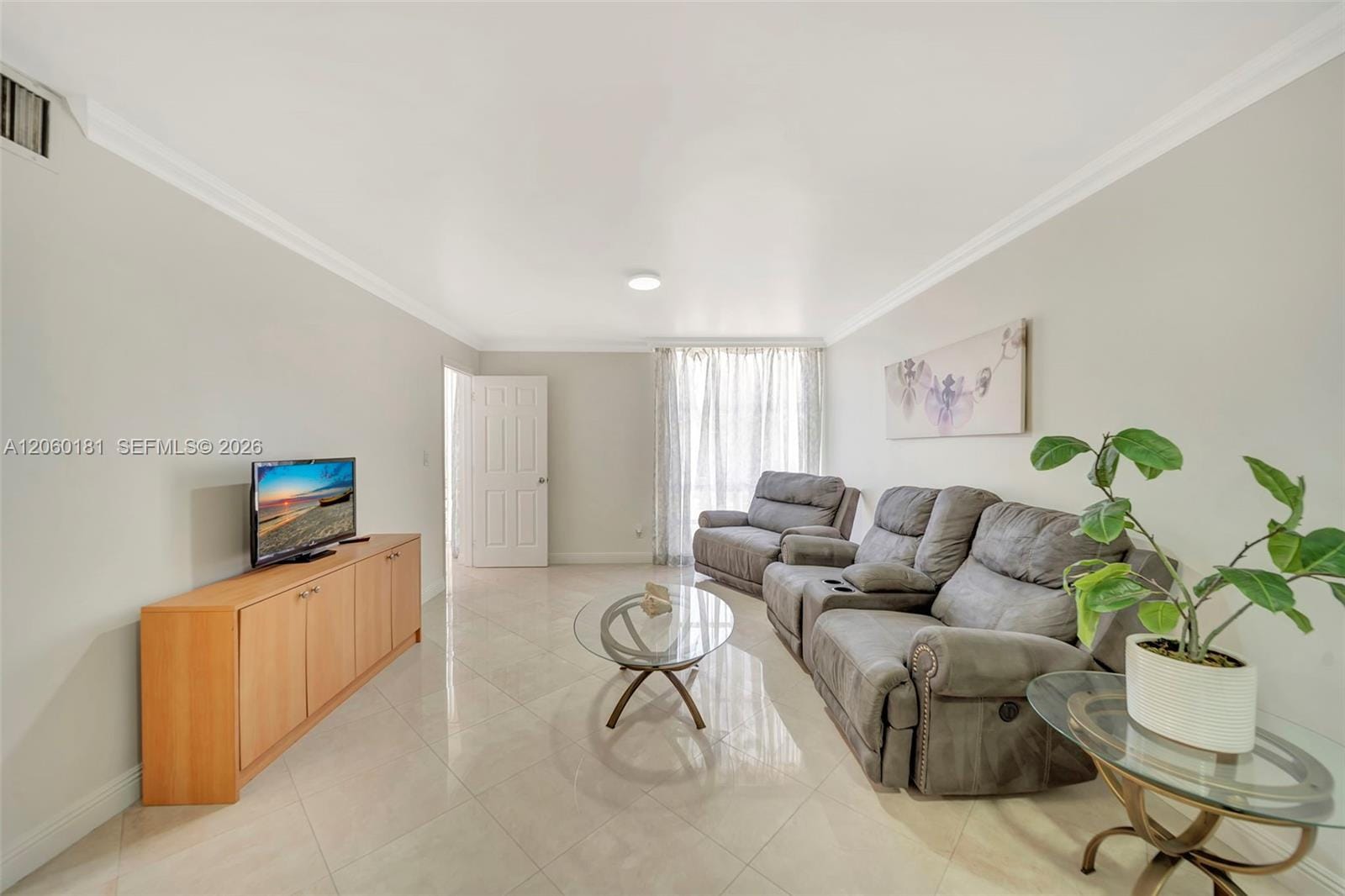 200 172nd Street 220, Sunny Isles Beach, FL 33160 photo 1