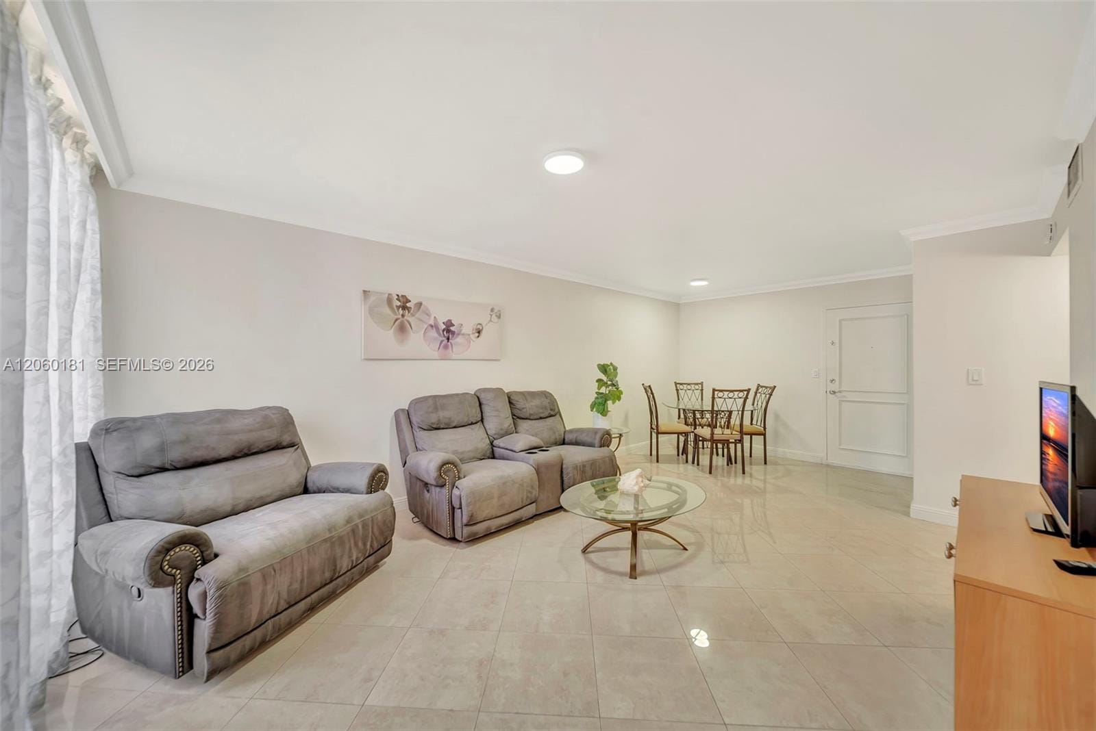 200 172nd Street 220, Sunny Isles Beach, FL 33160 photo 4