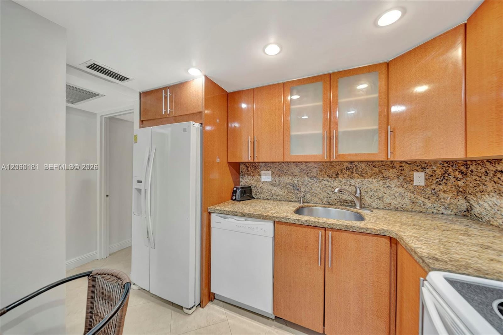 200 172nd Street 220, Sunny Isles Beach, FL 33160 photo 6