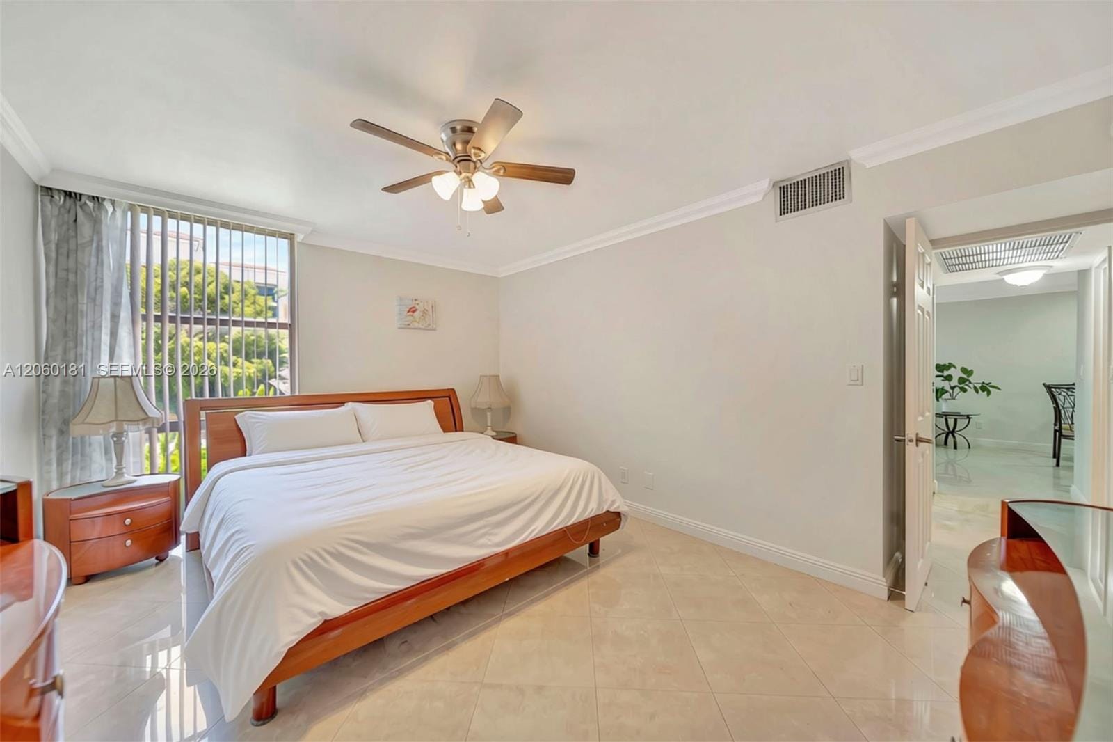 200 172nd Street 220, Sunny Isles Beach, FL 33160 photo 8