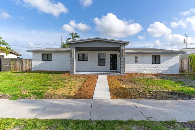 11850 SW 206th Terrace, South Miami Heights, Miami, FL