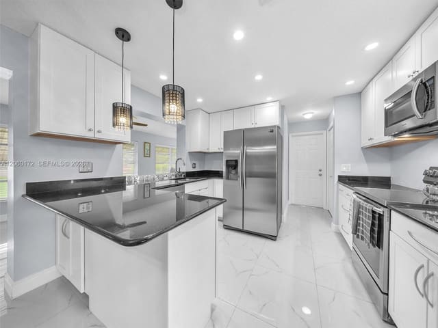 1221 NW 45th Street, sold in Crystal Lake 4th Sec 66-1, Deerfield Beach, FL