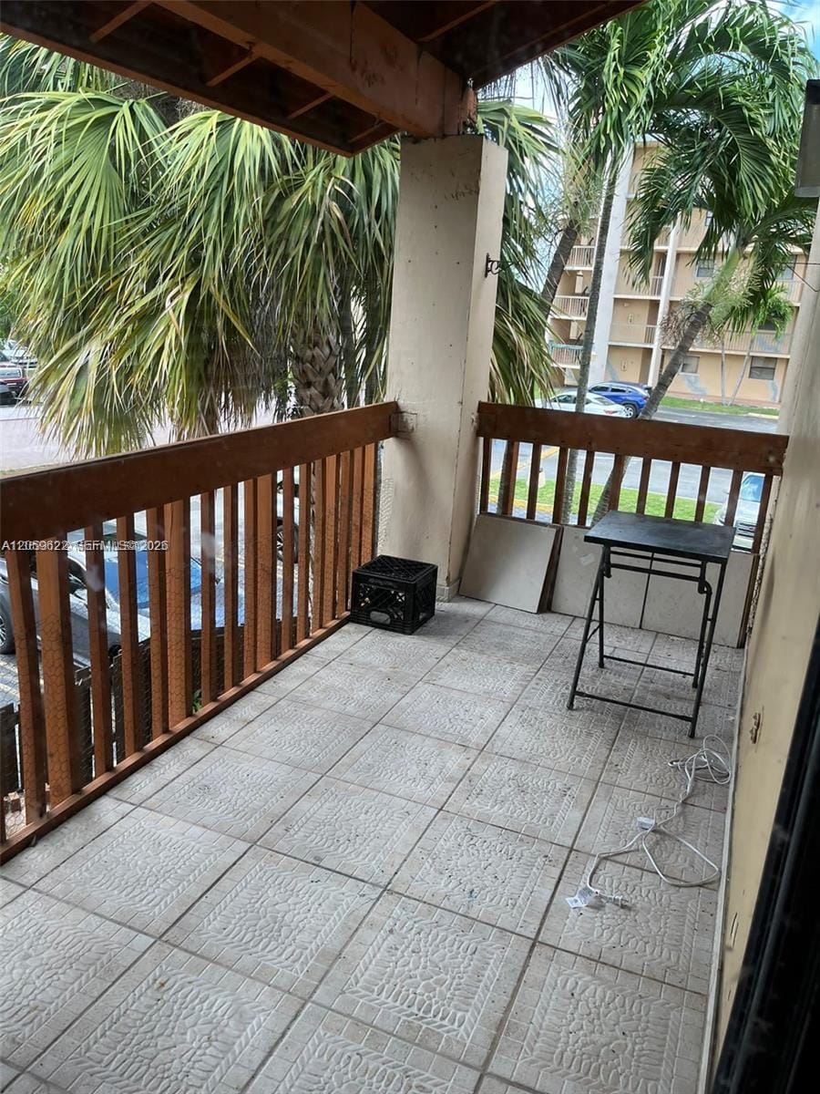 10135 NW 9th St Circle 5-208 — photo 9