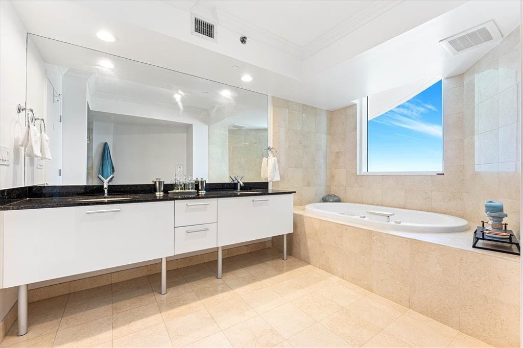 17201 COLLINS Avenue 805, Sunny Isles Beach, FL 33160 photo 23